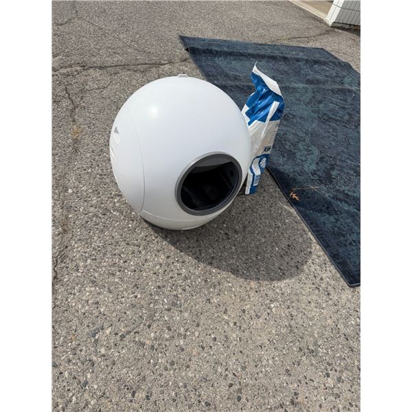 Pet Spaceship Automatic Self-Cleaning Litter Box