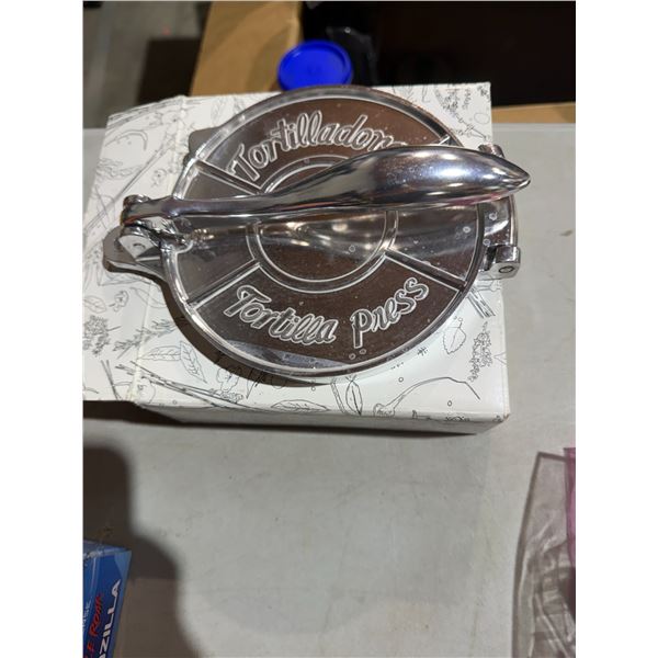 Tortilla press