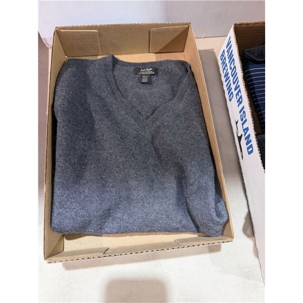 Lord and Taylor Marano wool sweater size medium
