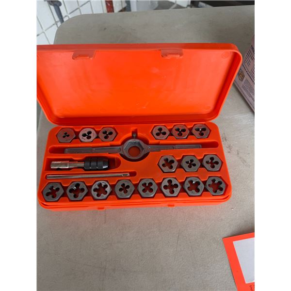 Tap and Die set