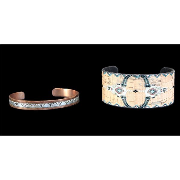 2 Cuffs