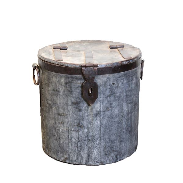 Handmade Riveted Iron Cauldron With Lid And Handles- 19" X 18"