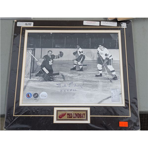 Autographed NHL Detroit Red Wings Ted Lindsay Hockey Picture w/ COA