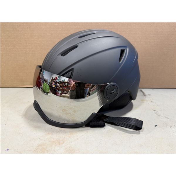 Class B Helmet For Skiers & Snowboards
