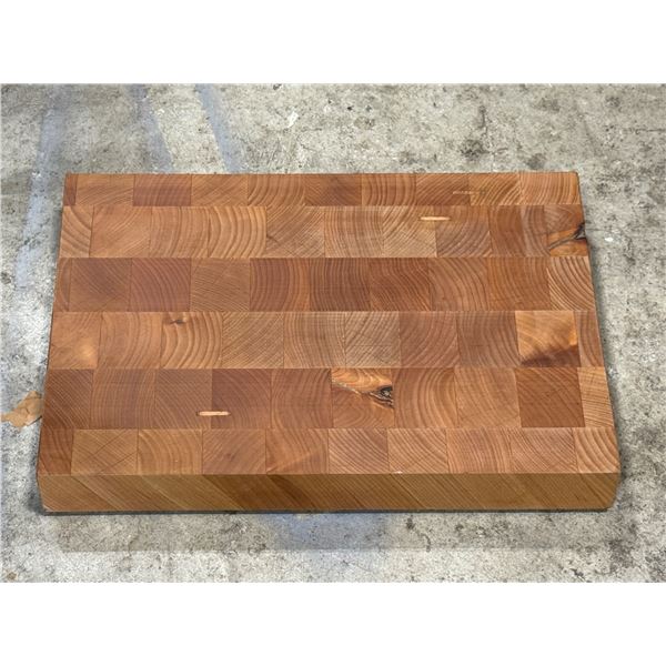 Nice Quality Cutting Board
