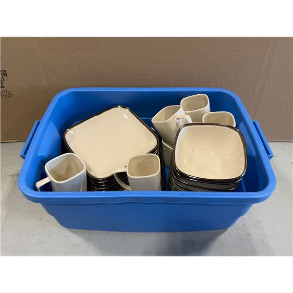 London Home Dishware