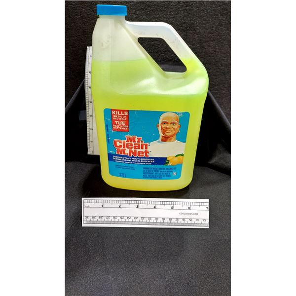 NETTOYANT DÉSINFECTANT MULTISURFACE MR. CLEAN, 3,78 L
