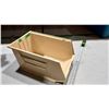 Image 2 : BAC EN PLASTIQUE EMPILABLE, 18 × 11 × 10 PO