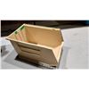 Image 2 : BAC EN PLASTIQUE EMPILABLE, 18 × 11 × 10 PO