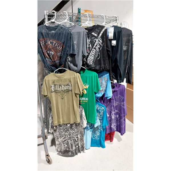LOT DE 14 CHANDAILS ASSORTIS — VOIR PHOTO