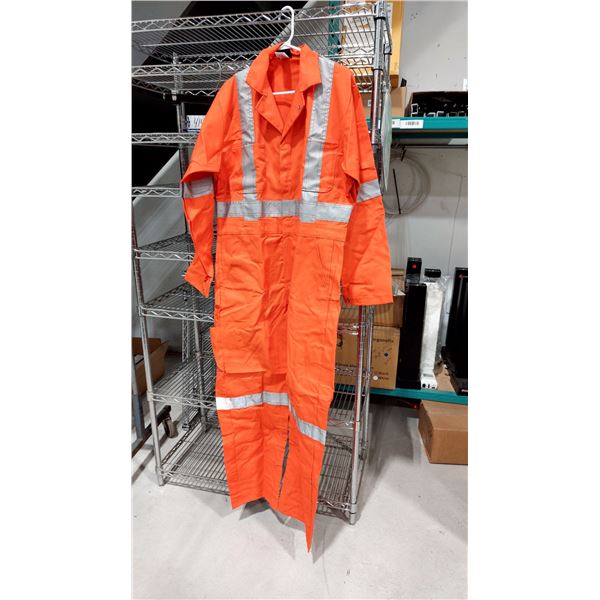 COUVRE-TOUT, CLASSE 3 / NIVEAU 2, TAILLE 42-RG