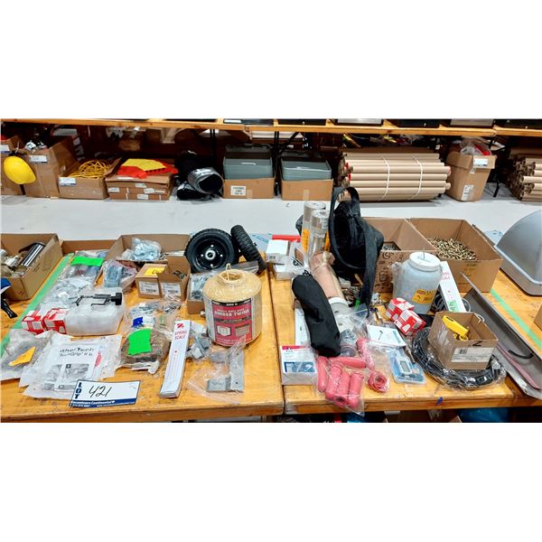 LOT DE PLUS DE 20 PRODUITS ASSORTIS — VOIR PHOTO
