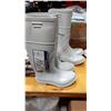 Image 1 : BOTTES EN CAOUTCHOUC DUNLOP À EMBOUT D'ACIER, POINTURE 7 H / 9 F