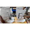 Image 1 : BOTTES EN CAOUTCHOUC DUNLOP À EMBOUT D'ACIER, POINTURE 7 H / 9 F