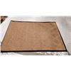 Image 1 : TAPIS NEUF, 48 X 60 PO