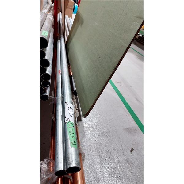 TUYAUX EN PVC DE 4 1/2 PO X 12 PI