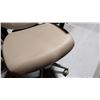 Image 2 : CHAISE DE BUREAU ALLSEATING, ASSISE EN CUIR
