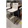 Image 1 : CHAISES HAUTES DE 26,5 PO
