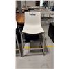 Image 2 : CHAISES HAUTES DE 26,5 PO