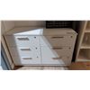 Image 1 : BUREAU, 48 X 20 X 30 PO
