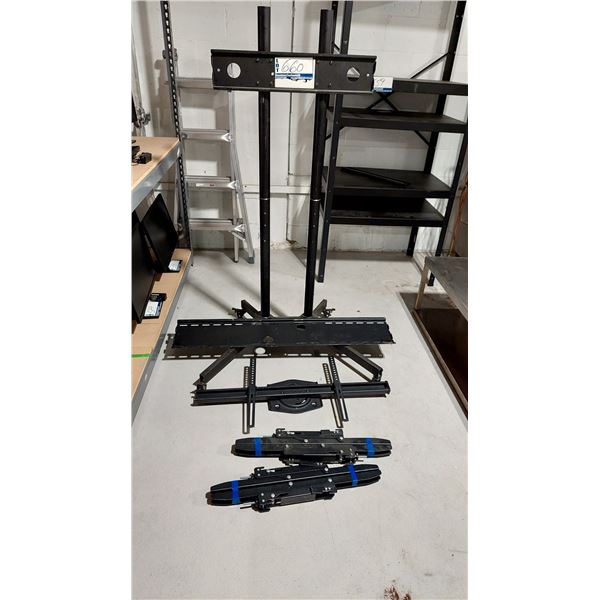 LOT DE 3 SUPPORTS DE TÊTE ASSORTIS