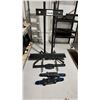 Image 1 : LOT DE 3 SUPPORTS DE TÊTE ASSORTIS