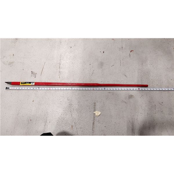 PINCE-MONSEIGNEUR GARANT À POINTE EN BISEAU, 51 PO, 12 LB