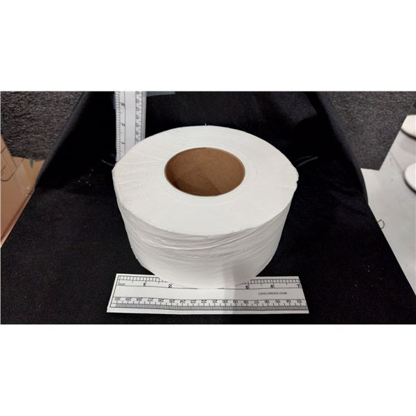 BTE DE 8 ROULEAUX GÉANT PAPIER HYGIÉNIQUE WYM