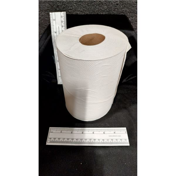 BTE DE 12 ROULEAUX ESSUIE-MAIN BLANC WYM