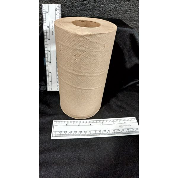 BTE DE 24 ROULEAUX ESSUIE-MAIN BRUN WYM