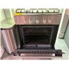 Image 4 : New - Breda Gas Range with Oven - BR24GRSS1-SAMPLE - new sample model