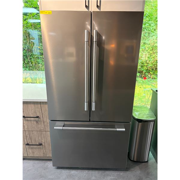 Fulgor 17.5 cu.ft. French-Door Refrigerator Model: FM4FBM30SS RV: $2,629.00 - used display model