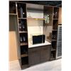 Image 2 : Stone countertop and Cabinet Set (bidder responsible for disassembly & removal) (contents not includ