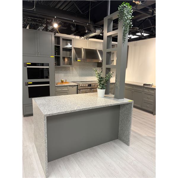 Stone countertop - approx. 5.25ft wide x 3ft depth