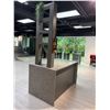 Image 3 : Stone countertop - approx. 5.25ft wide x 3ft depth