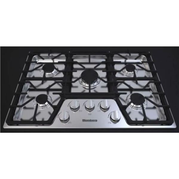 BNIB - Blomberg 30" Built-in Gas Cooktop, Stainless Steel, RV: $1,750 - Model CTG30500SS