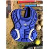Image 7 : BASEBALL AND SOFTBALL BATS, BALLS, AND GEAR
