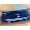 Image 5 : HOMEDICS VIBRATION FOOT MASSAGER WITH HEAT, MODEL FMV-400 - NEW, IN BOX