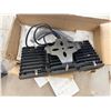 Image 3 : LED LIGHTING FIXTURES, LOT OF 2