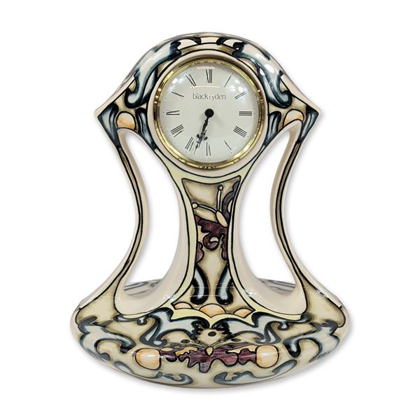 Black Ryden Time Flight Mantel Clock