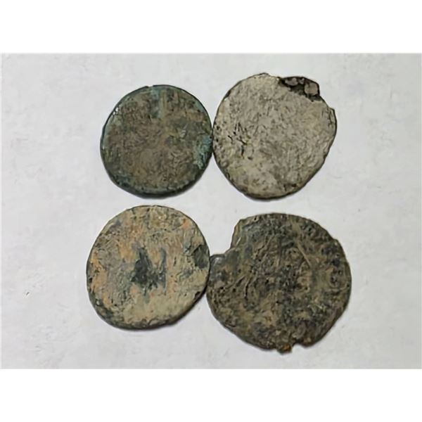 FOUR ANCIENT ROMAN BRONZE COINS