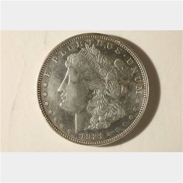 1921-D MORGAN SILVER DOLLAR COIN
