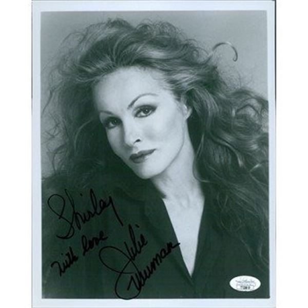 Batman CatwomanJulie Newmar Signed Photo JSA