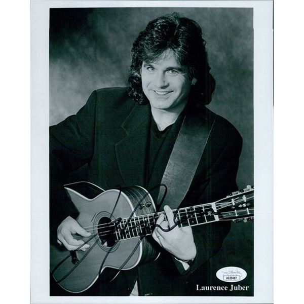 Paul McCartney and Wings Lead Guitarist Laurence Juber Signed Photo JSA