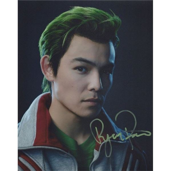 Titans Ryan Potter Signed Photo