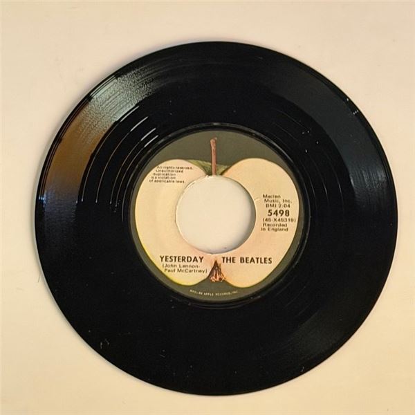 The Beatles Yesterday 45 Album
