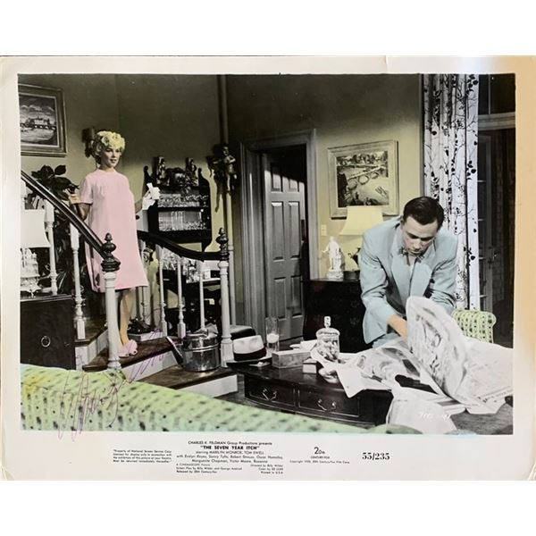 Marilyn Monroe signed photo. GFA Authenticated