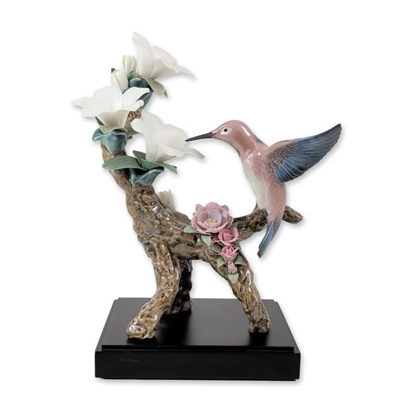 Lladro Limited Edition Privilege Gold Figurine, Hummingbird 1008117