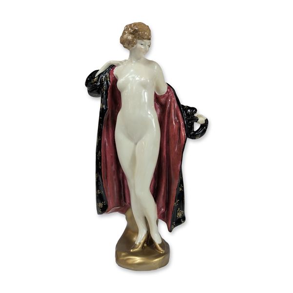 Royal Doulton Porcelain Art Deco Figurine, The Bather HN1238