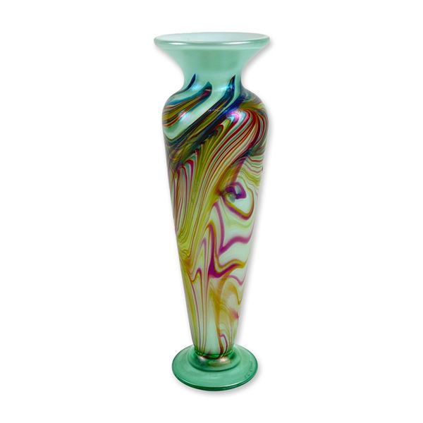 In the style of Tiffany, American Art Nouveau Iridescent Favrile Glass Vase